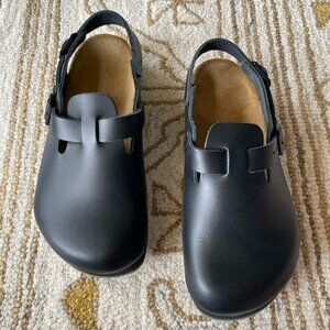 NWOT Black Birkenstock Tokio Super Grip Clogs | EU 38